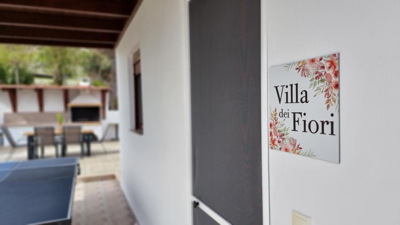 Villa Dei Fiori Kiotari Eksteriør billede